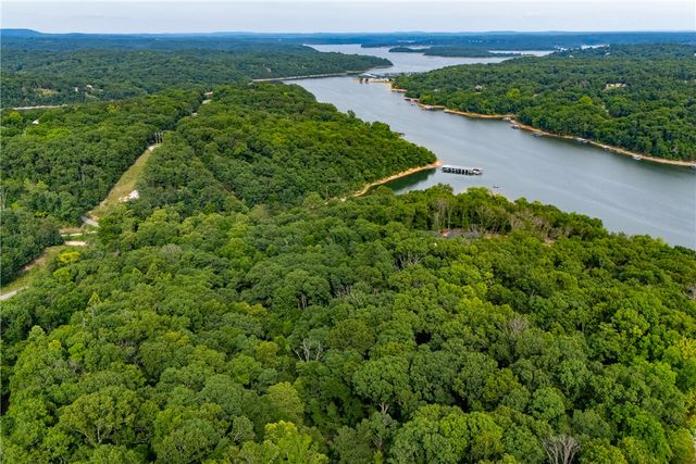 Windjammer Court, Rogers, AR 72756