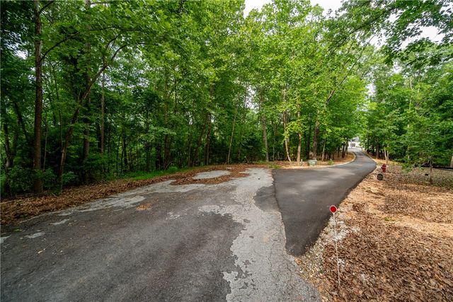 Windjammer Court, Rogers, AR 72756