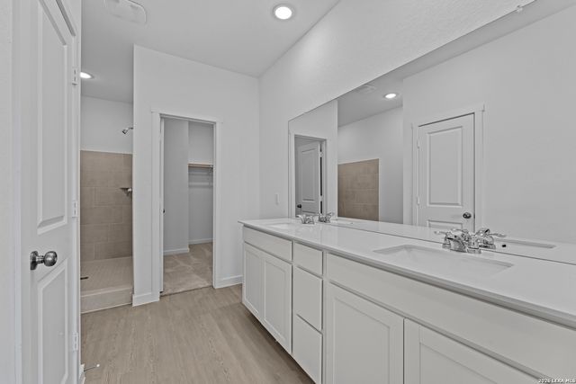 2315 Fort Davis Pass, Marion, TX 78124