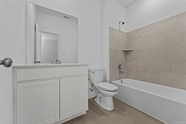 2315 Fort Davis Pass, Marion, TX 78124