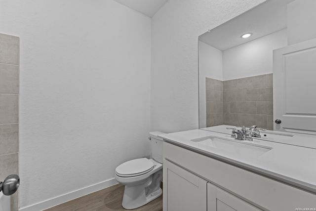 2315 Fort Davis Pass, Marion, TX 78124