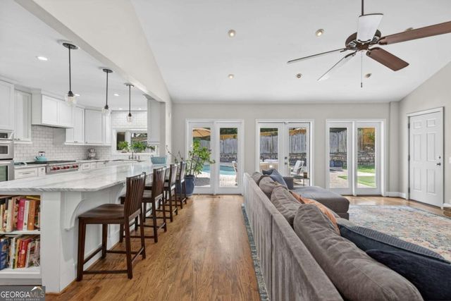 2085 Mount Paran Road NW, Atlanta, GA 30327