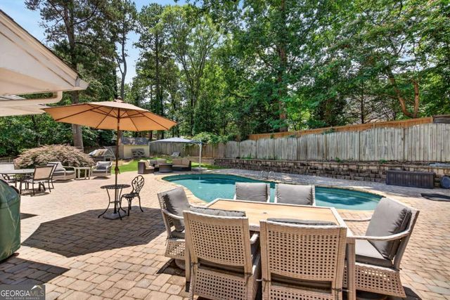 2085 Mount Paran Road NW, Atlanta, GA 30327