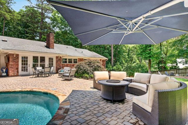 2085 Mount Paran Road NW, Atlanta, GA 30327
