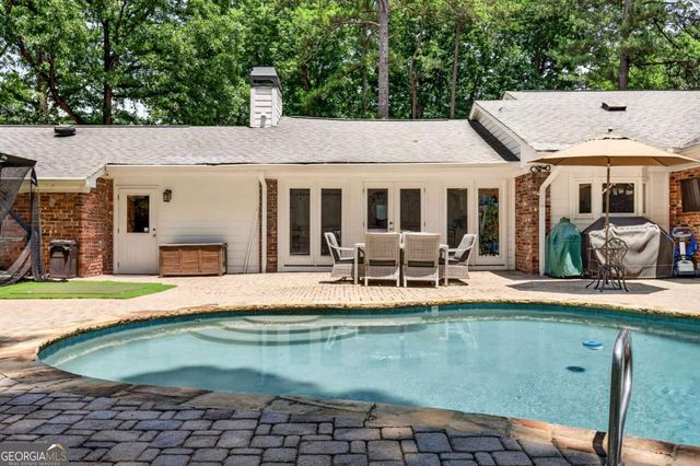 2085 Mount Paran Road NW, Atlanta, GA 30327