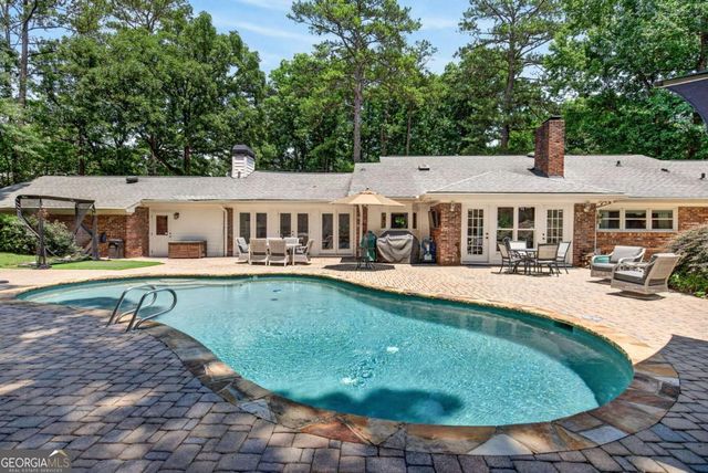 2085 Mount Paran Road NW, Atlanta, GA 30327