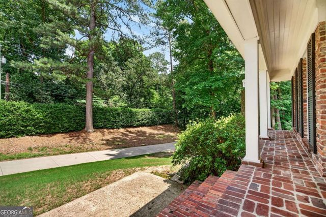 2085 Mount Paran Road NW, Atlanta, GA 30327