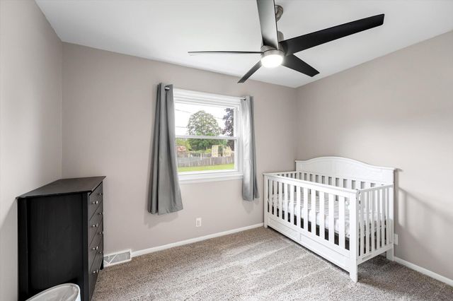 193 Lantern Drive Nw, Alpine Twp, MI 49321