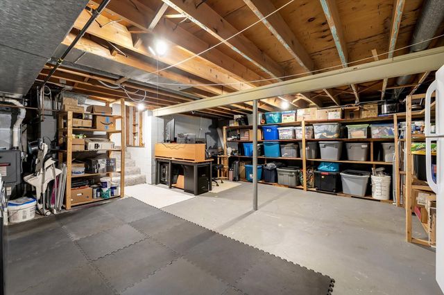 193 Lantern Drive Nw, Alpine Twp, MI 49321