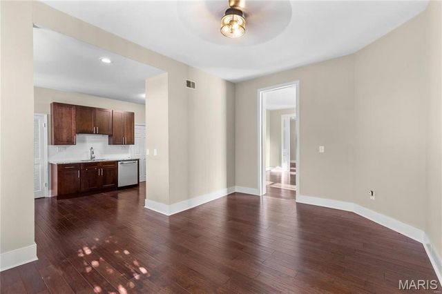 3307 S Jefferson Avenue, St Louis, MO 63118