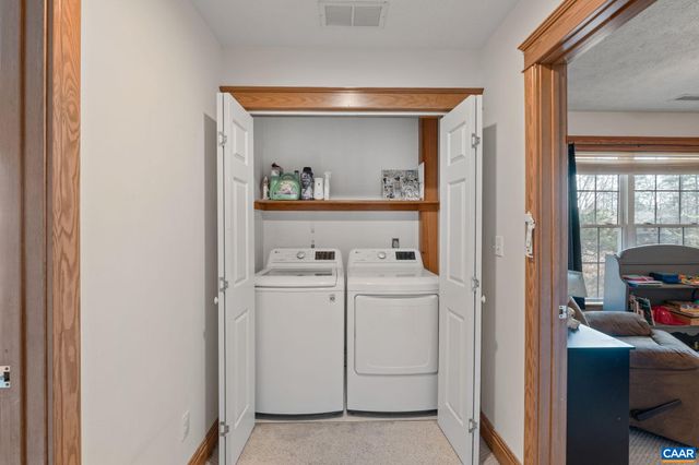 8 DEERPATH RD, Palmyra, VA 22963