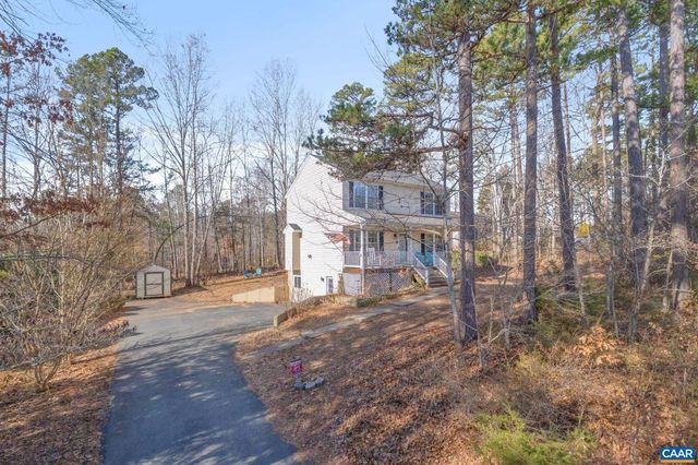 8 DEERPATH RD, Palmyra, VA 22963