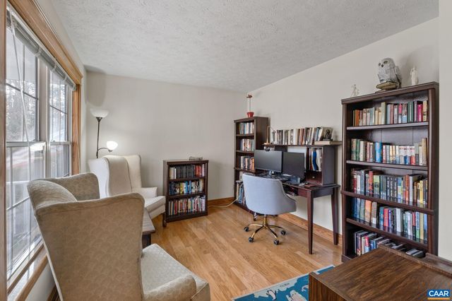 8 DEERPATH RD, Palmyra, VA 22963