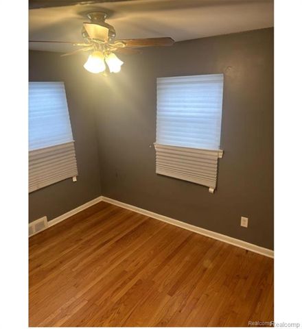 25146 Wagner Avenue, Warren, MI 48089