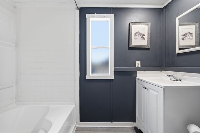 115 Saddle Horn Drive, Hewitt, TX 76643