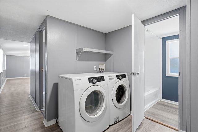 115 Saddle Horn Drive, Hewitt, TX 76643