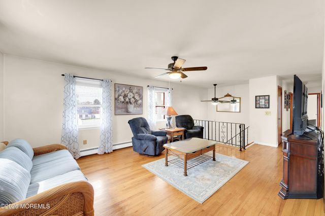 536 Skylark Drive, Toms River, NJ 08755