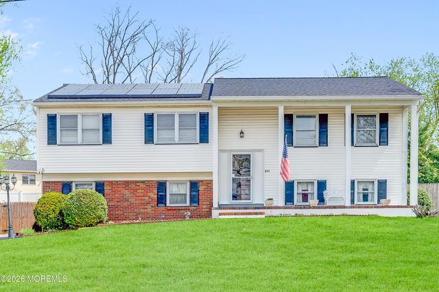 536 Skylark Drive, Toms River, NJ 08755