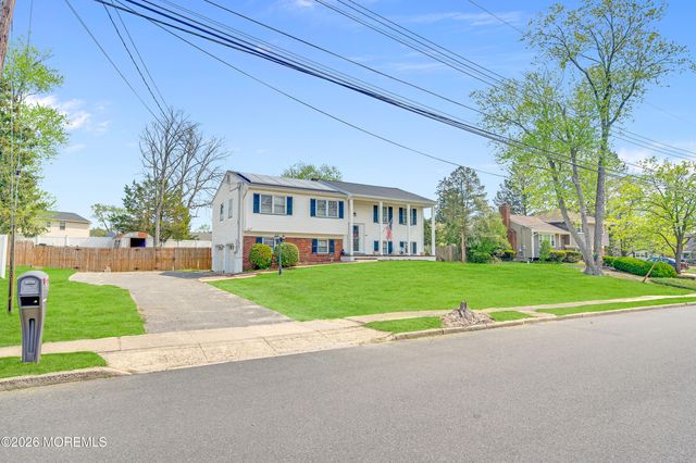 536 Skylark Drive, Toms River, NJ 08755