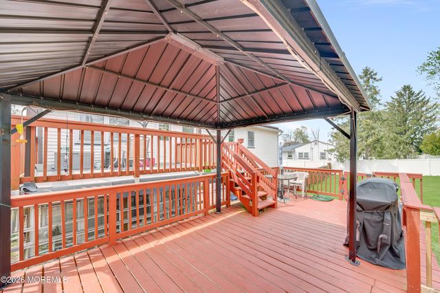 536 Skylark Drive, Toms River, NJ 08755