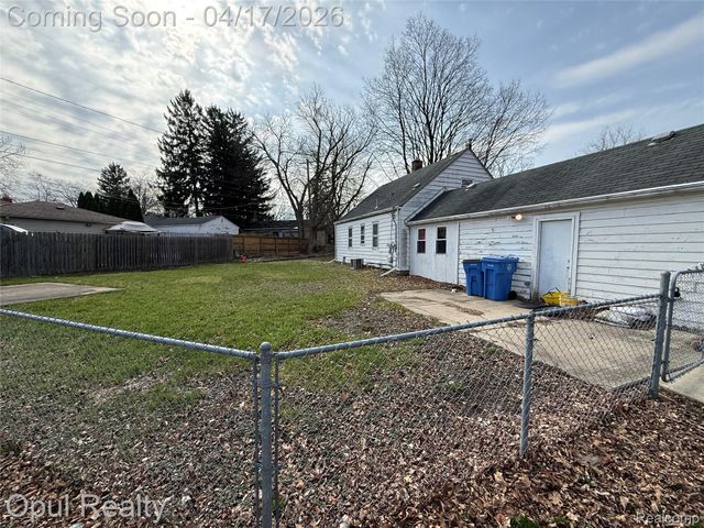 23382 Ann Arbor Trail, Dearborn Heights, MI 48127