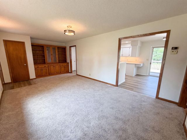 11353 N Heights Drive NW, Coon Rapids, MN 55433