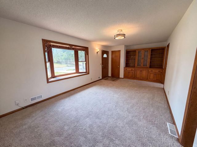 11353 N Heights Drive NW, Coon Rapids, MN 55433