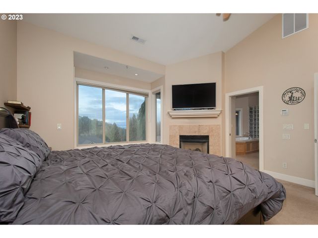 4647 Se HONORS Dr, Gresham, OR 97080