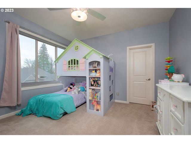 4647 Se HONORS Dr, Gresham, OR 97080