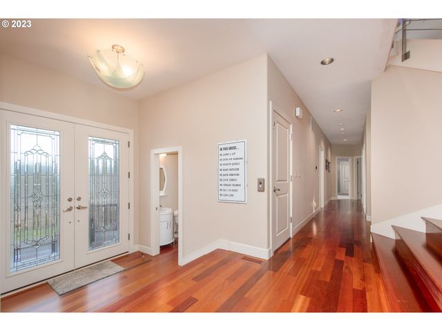 4647 Se HONORS Dr, Gresham, OR 97080