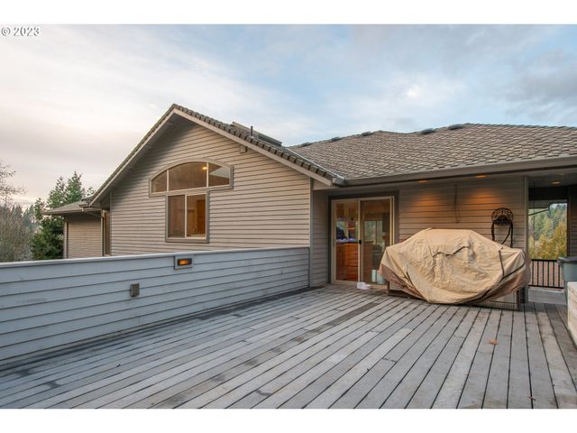 4647 Se HONORS Dr, Gresham, OR 97080