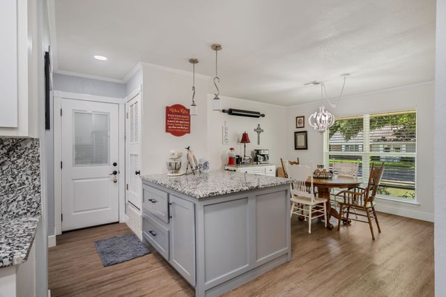 1903 White Street, Clifton, TX 76634