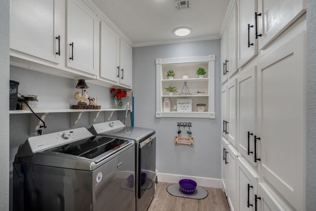 1903 White Street, Clifton, TX 76634