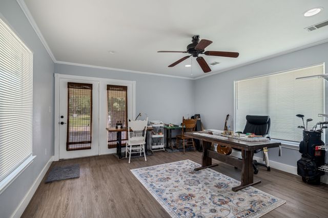 1903 White Street, Clifton, TX 76634