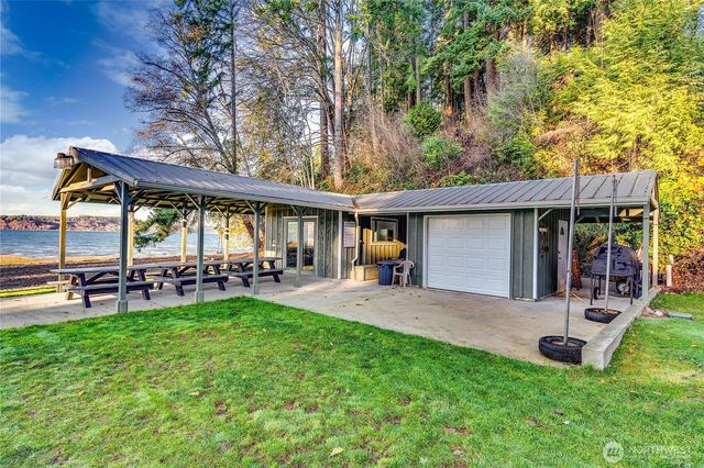 1851 NW Circle Drive N, Poulsbo, WA 98370