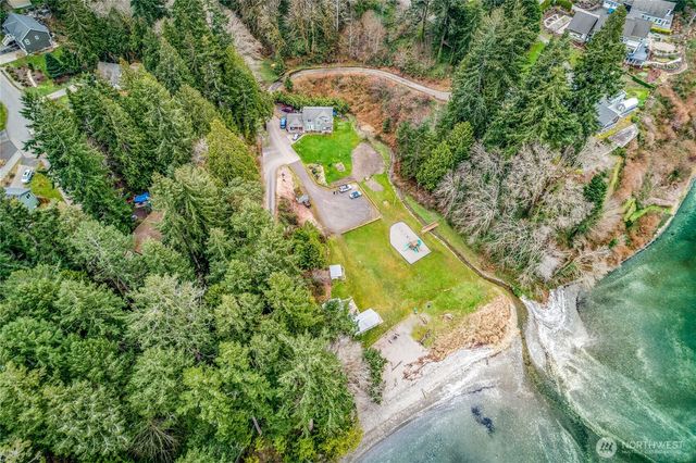 1851 NW Circle Drive N, Poulsbo, WA 98370