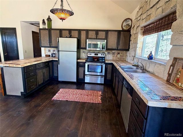 837 Concho Trl, Hartsel, CO 80449