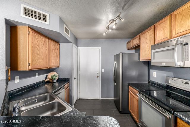 18236 N 30TH Place, Phoenix, AZ 85032