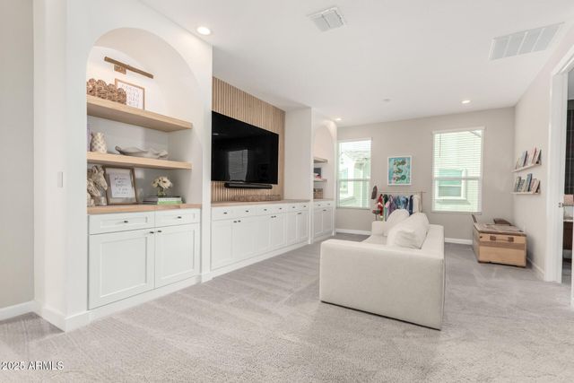 21931 N 62ND Street, Phoenix, AZ 85054