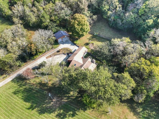 171 George Hill Rd, Wartrace, TN 37183