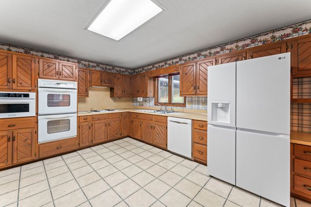 171 George Hill Rd, Wartrace, TN 37183