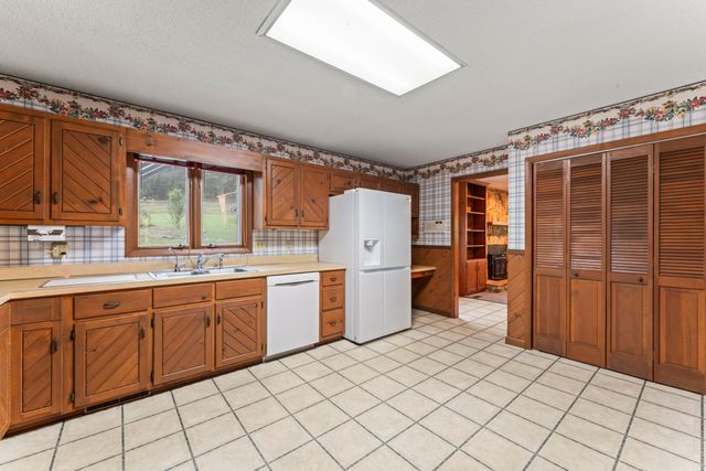 171 George Hill Rd, Wartrace, TN 37183