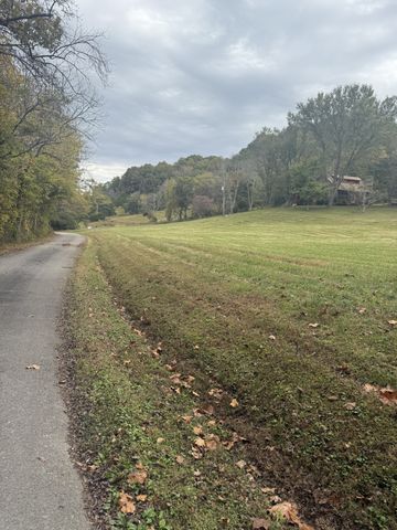 171 George Hill Rd, Wartrace, TN 37183