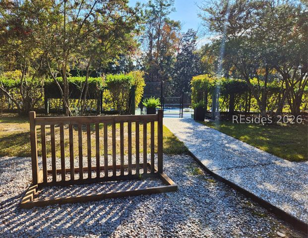 245 Bull Point Dr, Seabrook, SC 29940