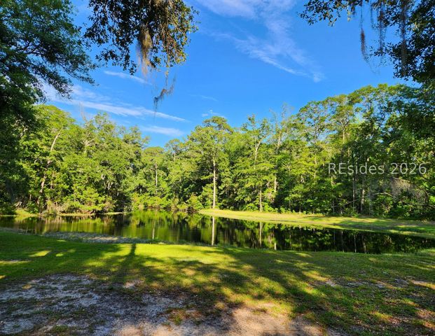 245 Bull Point Dr, Seabrook, SC 29940