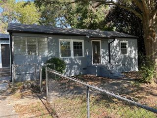 378 Gresham Road SW, Mableton, GA 30126
