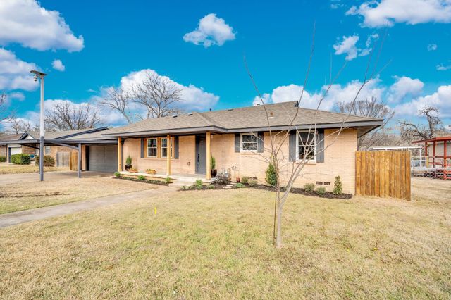 203 W Avenue K, Midlothian, TX 76065