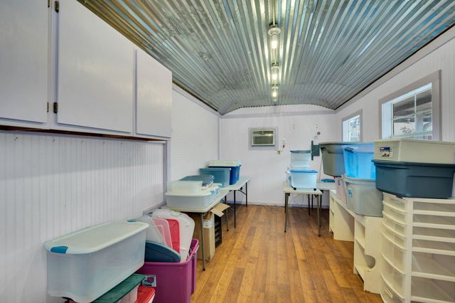 203 W Avenue K, Midlothian, TX 76065