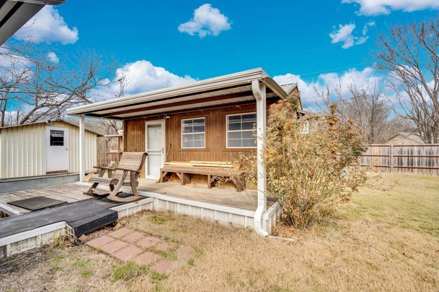 203 W Avenue K, Midlothian, TX 76065