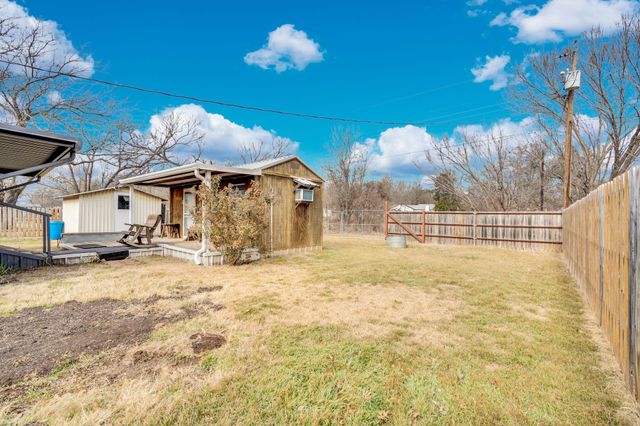 203 W Avenue K, Midlothian, TX 76065